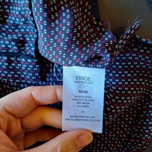 Vince silk button down blouse medium - Picture 2 of 9